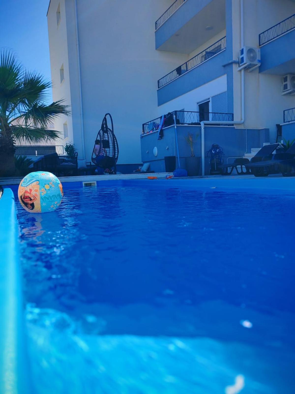 Apartmani Anastasia With Pool, Novalja Extérieur photo
